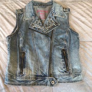 Aeropostale Studded Jean Vest Size M